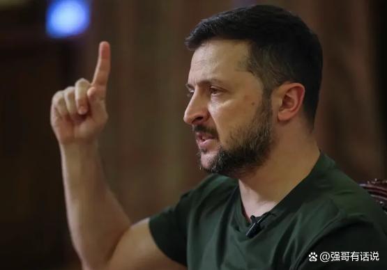 九龙配资 泽连斯基表态“战后卸任”有何盘算 政治豪赌与个人抉择